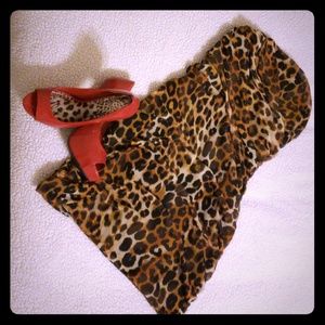 Leopard print scrunch detail dress
